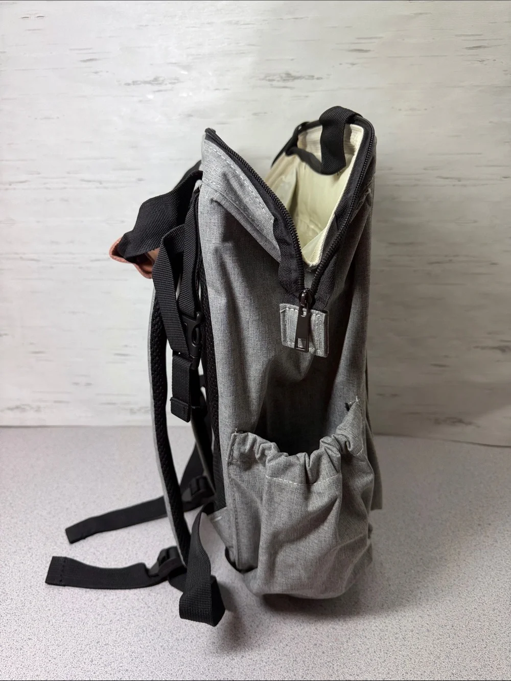 N/A stylish grey